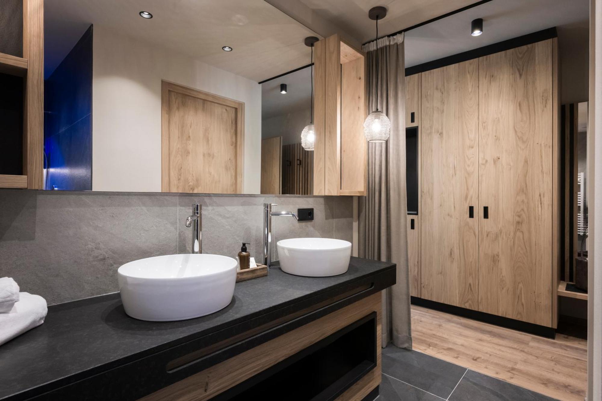 Hotel Patris 4*